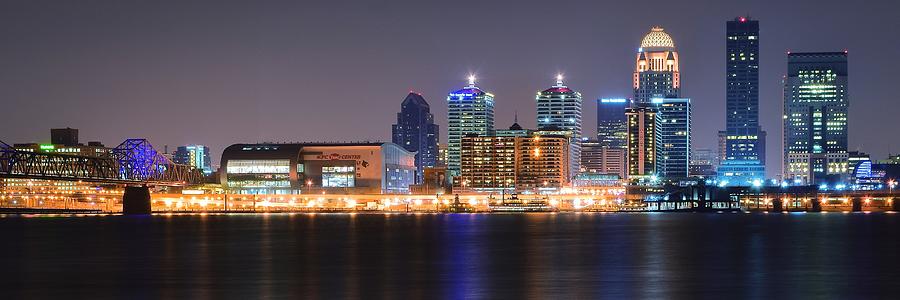 Louisville Photograph - Louisville Stretch by Frozen in Time Fine Art Photography