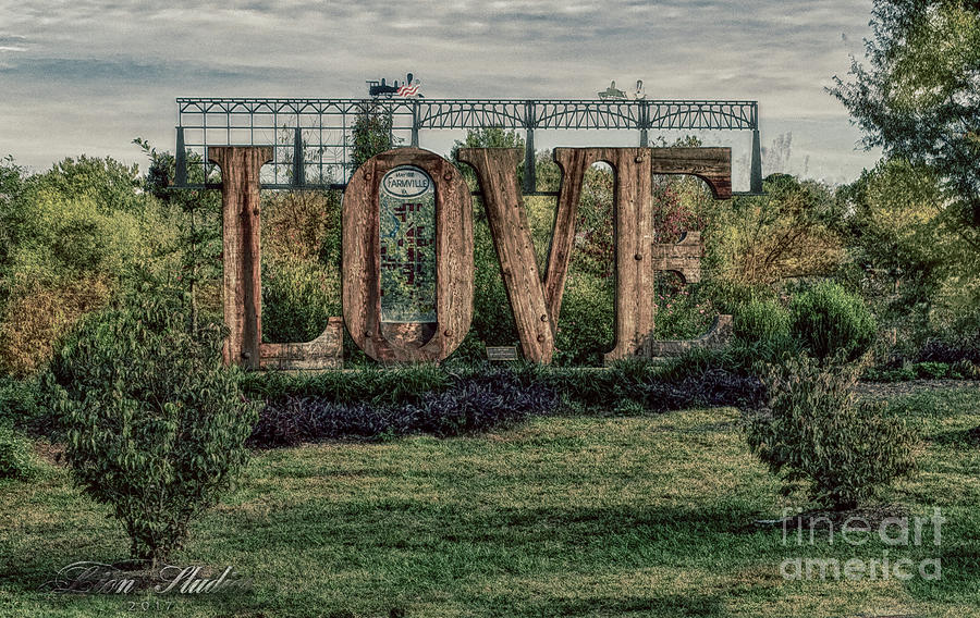 LOVE - Farmville, Va. Digital Art by Melissa Messick
