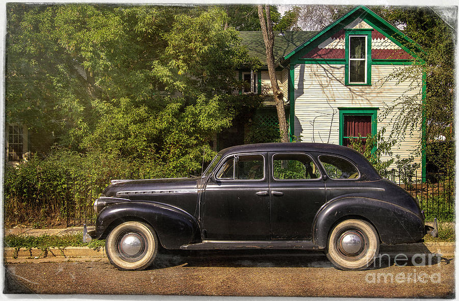 Loveland Black Auto Photograph by Craig J Satterlee