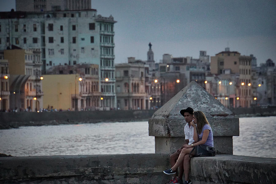 Malecon Photograph - Lovers Along the Malecon by Paki OMeara