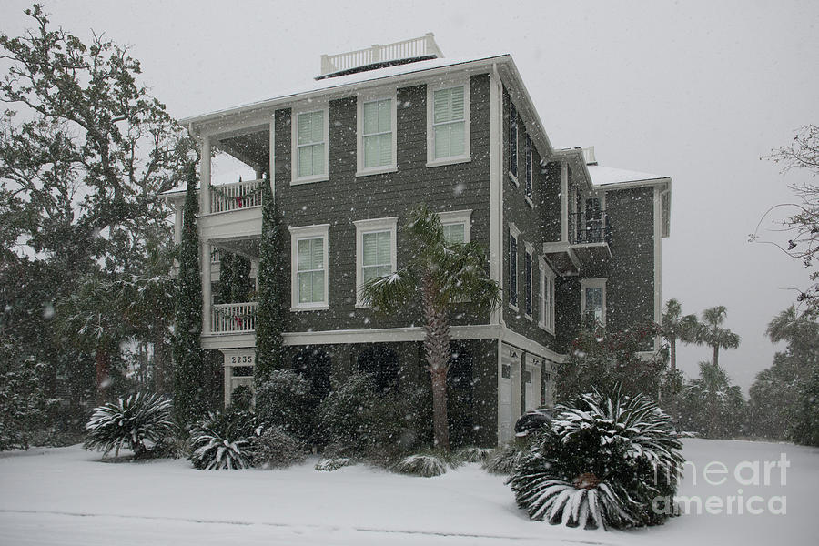 Lowcountry Home In The Snow Photograph
