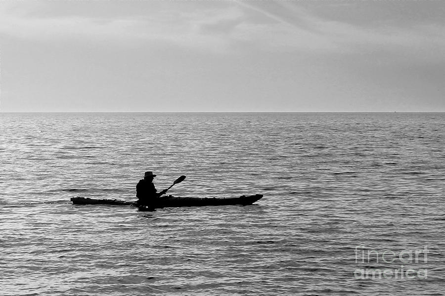 Lone Sea Kayaker Photograph by Robert Wilder Jr