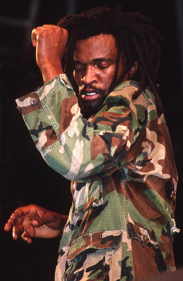 lucky dube t shirt