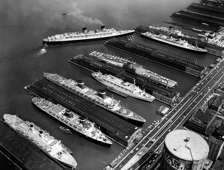 Luxury Liners Flanking An Aircraft Photograph by Everett Luxury Liners Flanking An Aircraft Photograph by Everett