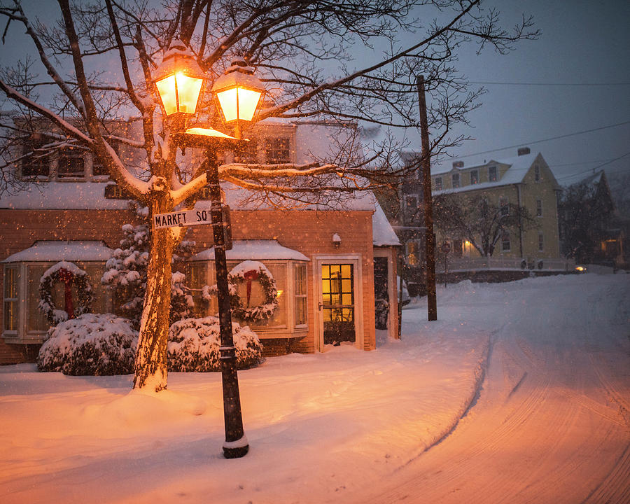 Mablehead Market Square Snowstorm Old Town Evening Photograph by Toby McGuire