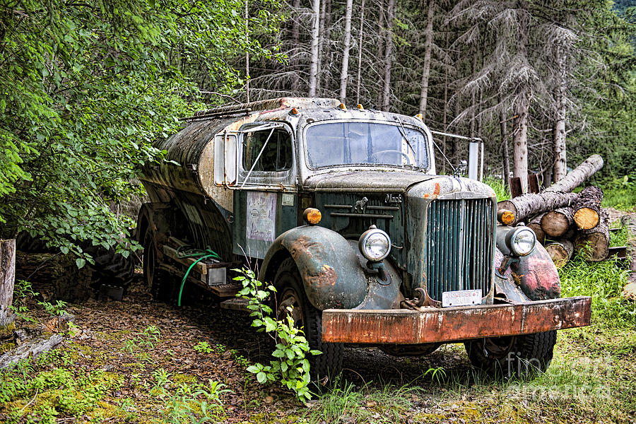 Mack Truck Alaska 2013 Photograph by David Arment