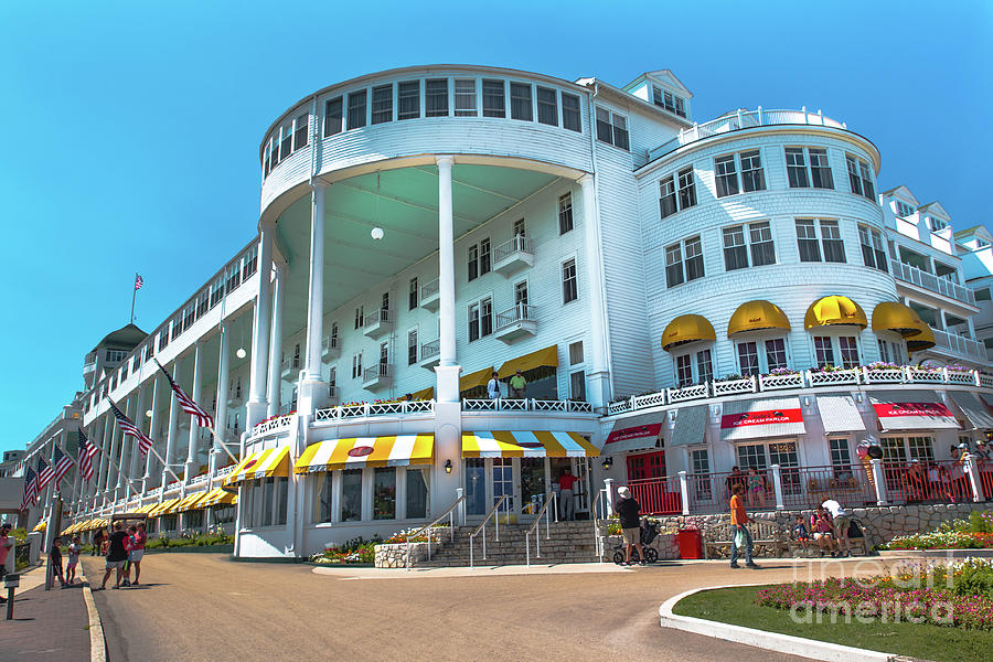 Mackinac Island Grand Hotel -2661 Photograph by Norris Seward