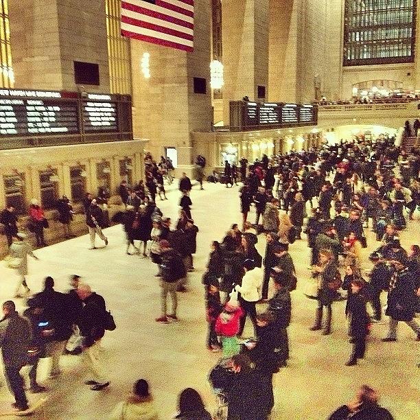 Scenery Photograph - Mad Rush #grandcentral #trainstation by Mae Coy