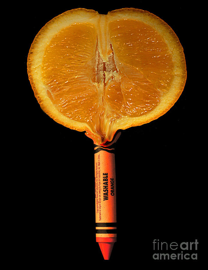 Abstract Photograph - Made With Real Oranges by Tom Griffithe