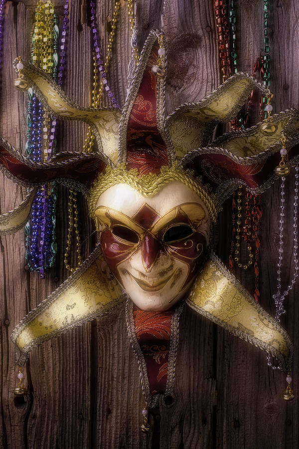 Madi Gras Mask And Beads Photograph by Garry Gay