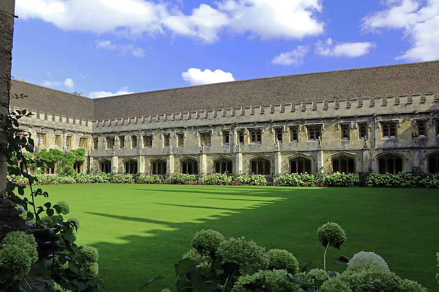 Magdalan College Cloisters Photograph by Tony Murtagh
