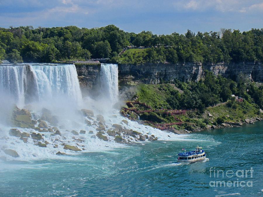 Nature Painting - Maid of the Mist  by John Malone