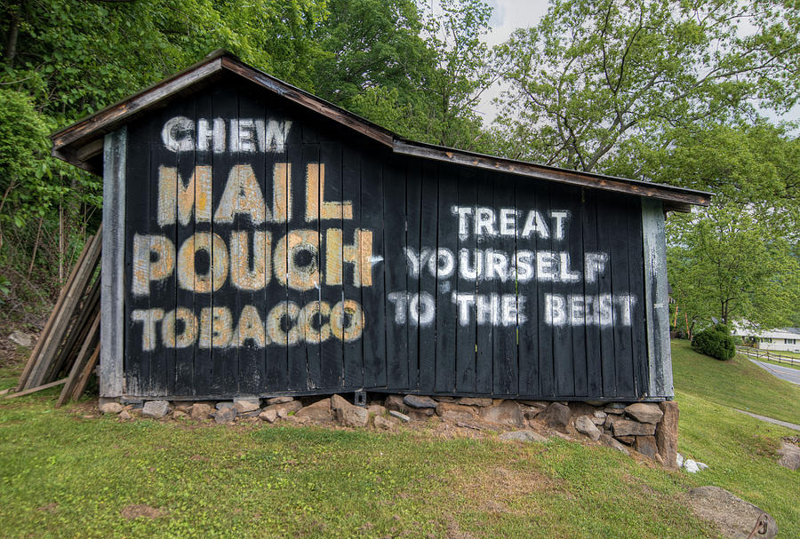 Mail Pouch Barn Photograph By Jeff Pettitt