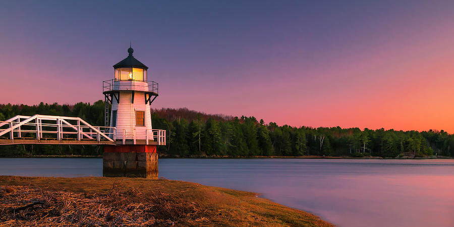 Maine Doubling Point Lighthouse in New Brunswick on Kennebeck River Sunset Photograph by Ranjay Mitra