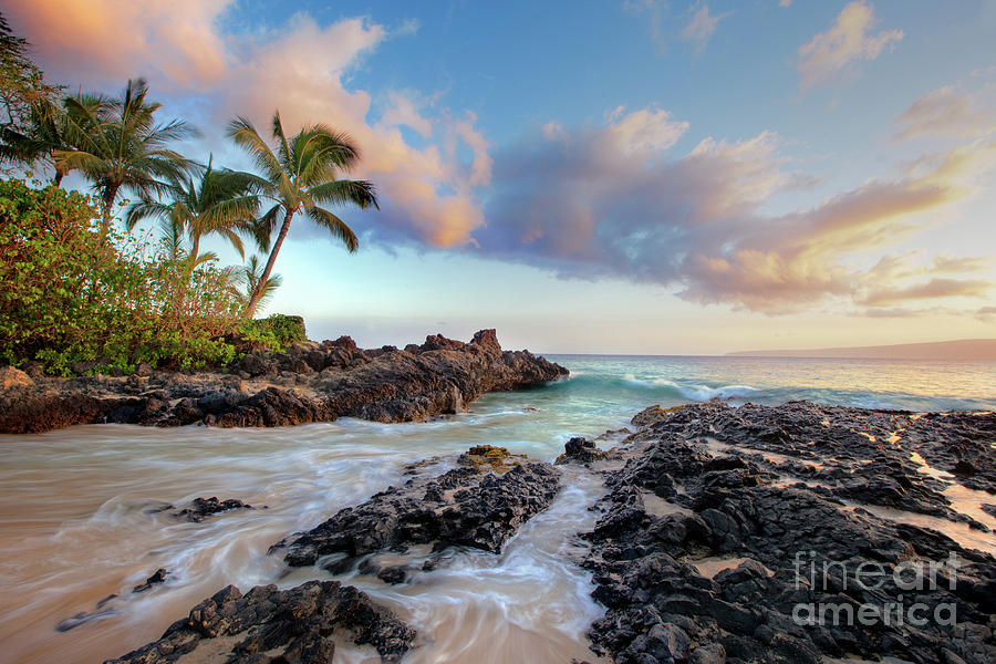 Makena Cove Hawaii Photograph By Mike Swiet 