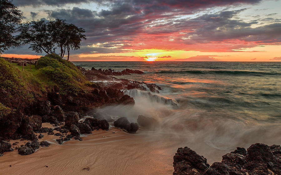 Maluaka Beach Sunset Photograph by Susan Rissi Tregoning