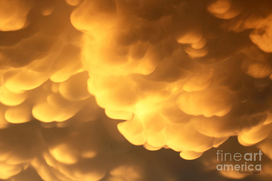Mammatus Clouds 2 Photograph by Verana Stark