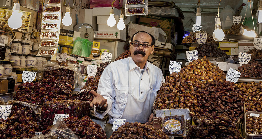 Man Of Dates Photograph by Alawi Almajid