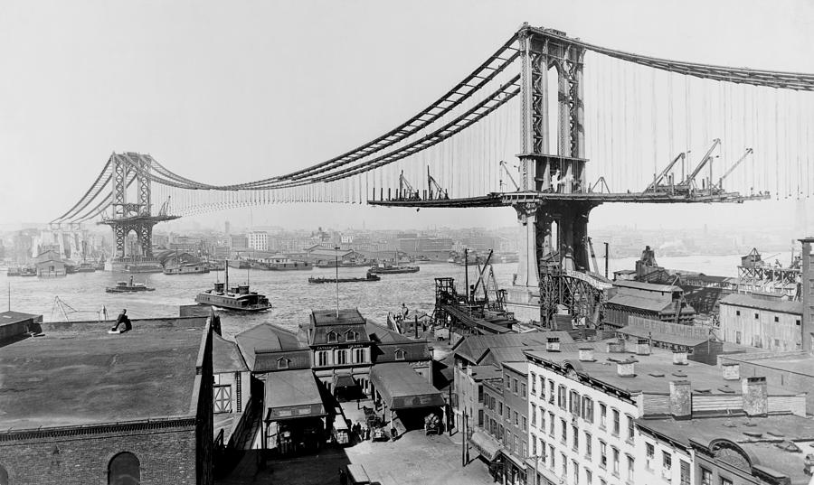 Manhattan Bridge Under Construction Photograph by Everett