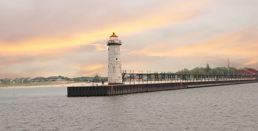 Manistee North Pierhead Lighthouse Photograph by Phyllis Taylor