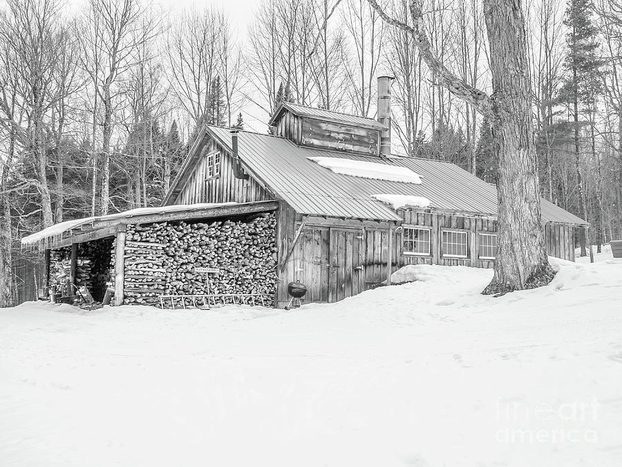 Winter Photograph - Maple Sugar Shack Stowe Vermont by Edward Fielding