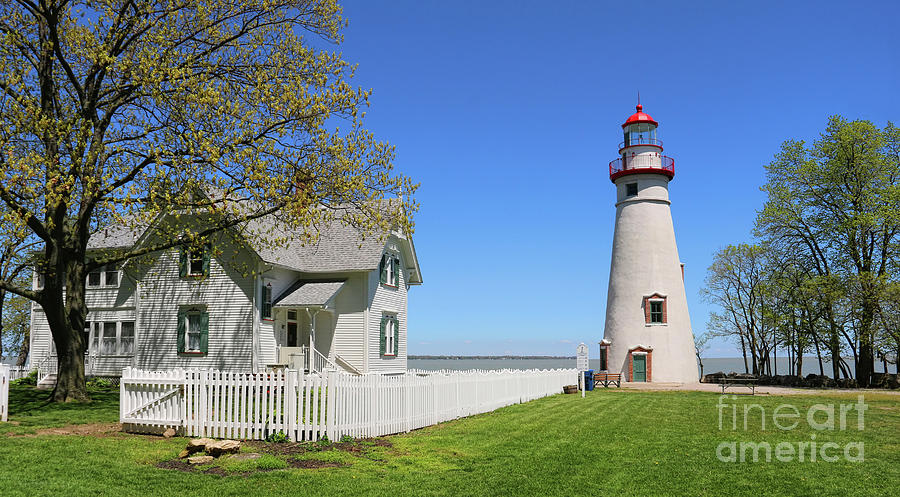 Marblehead Lighthouse 0901 Photograph by Jack Schultz