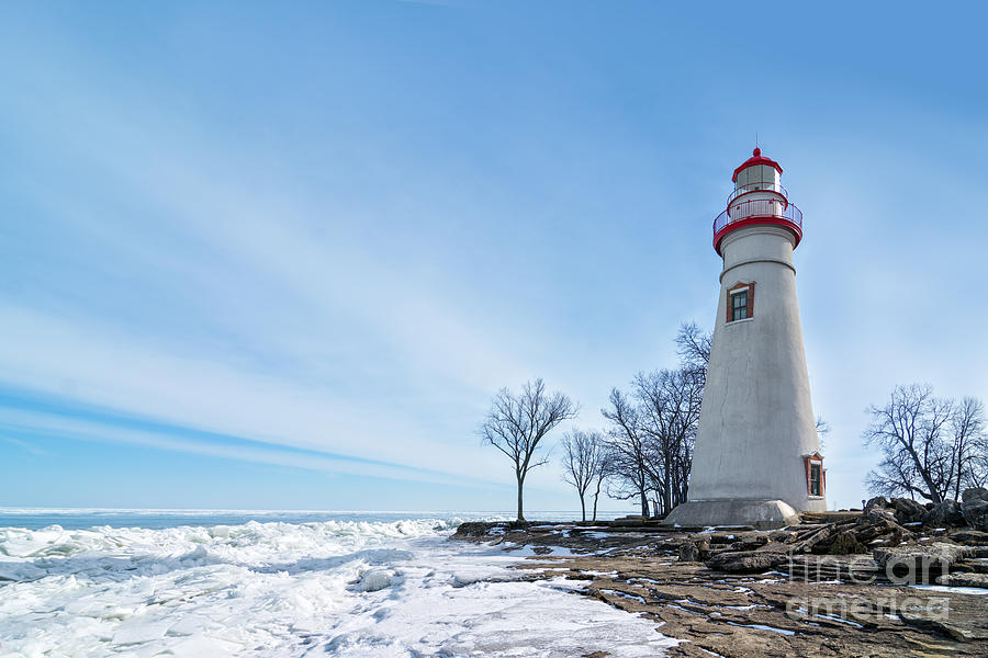 Marblehead Lighthouse Winter Scene Photograph by Michael Shake - Fine ...