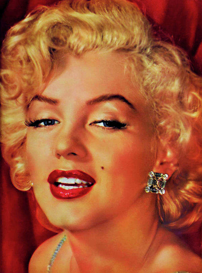 Marilyn Monroe 3 Digital Art by Marilyn Monroe | Fine Art America