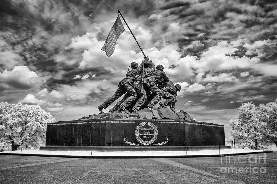 Marine Corps War Memorial Photograph by Anthony Sacco