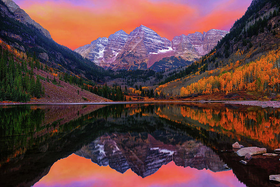 Maroon Bells Autumn Sunrise Photograph by Greg Norrell