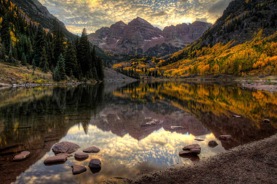 Maroon Bells Photograph - Maroon Glow by Ryan Smith Maroon Bells Photograph - Maroon Glow by Ryan Smith