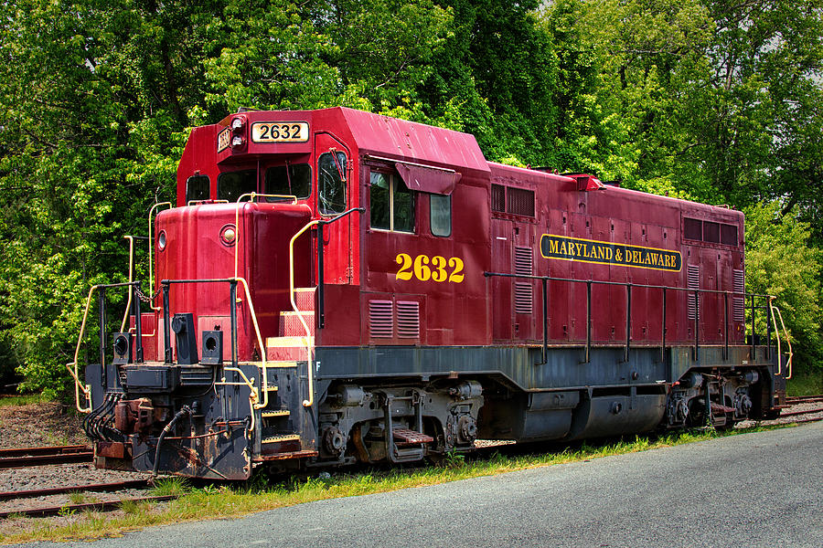 Maryland and Delaware Engine 2632 Photograph by Bill Swartwout