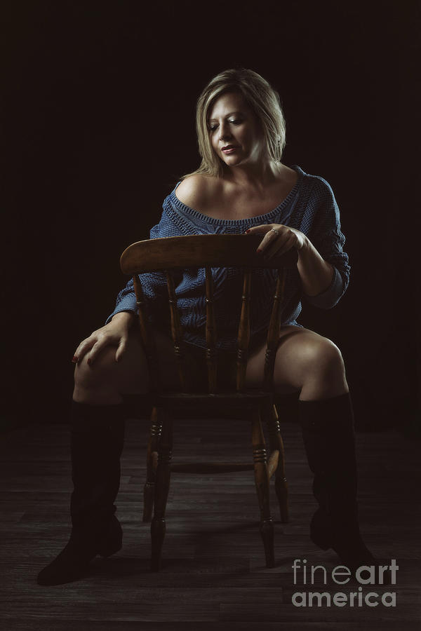 Barstool Poses 4 | Patreon