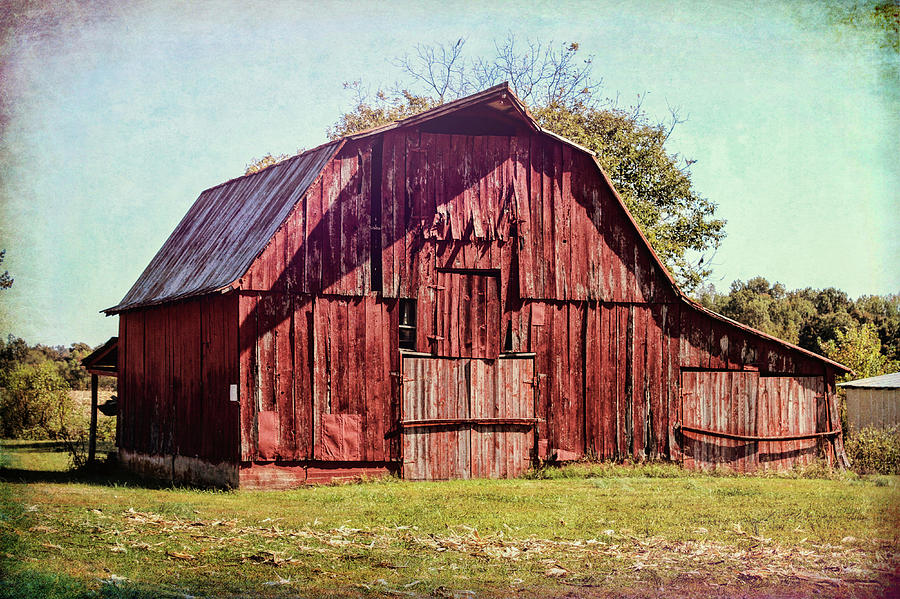 Mayfield Barn Photograph by Lorraine Baum