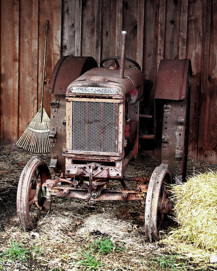 McCormick-Deering Tractor Photograph by John Freidenberg