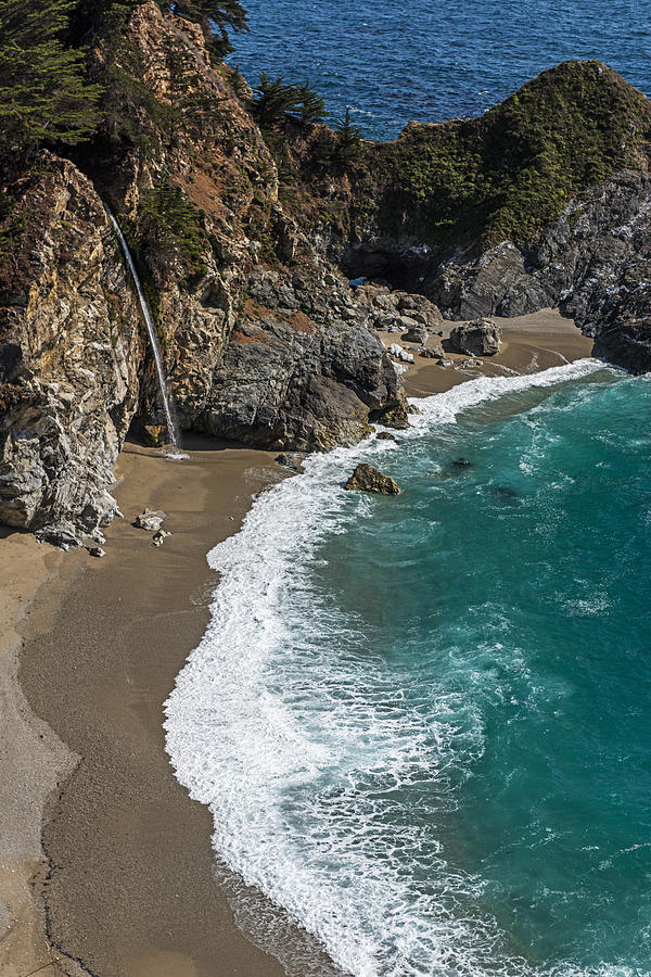 McWay Falls On The Pacific Coast Highway  Photograph by Willie Harper