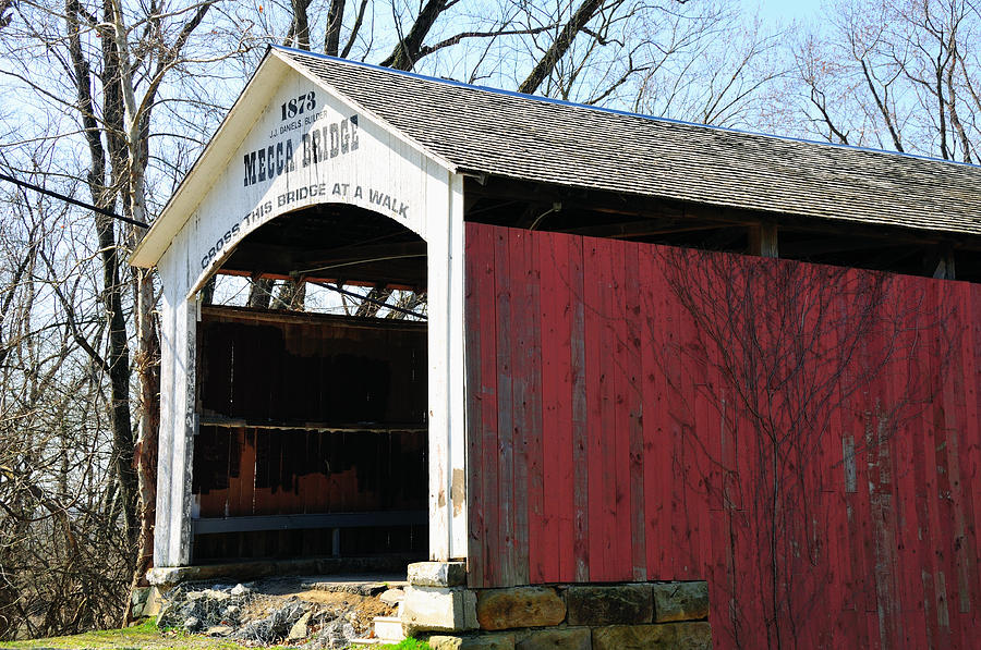 Mecca Covered Bridge Photograph by David Arment