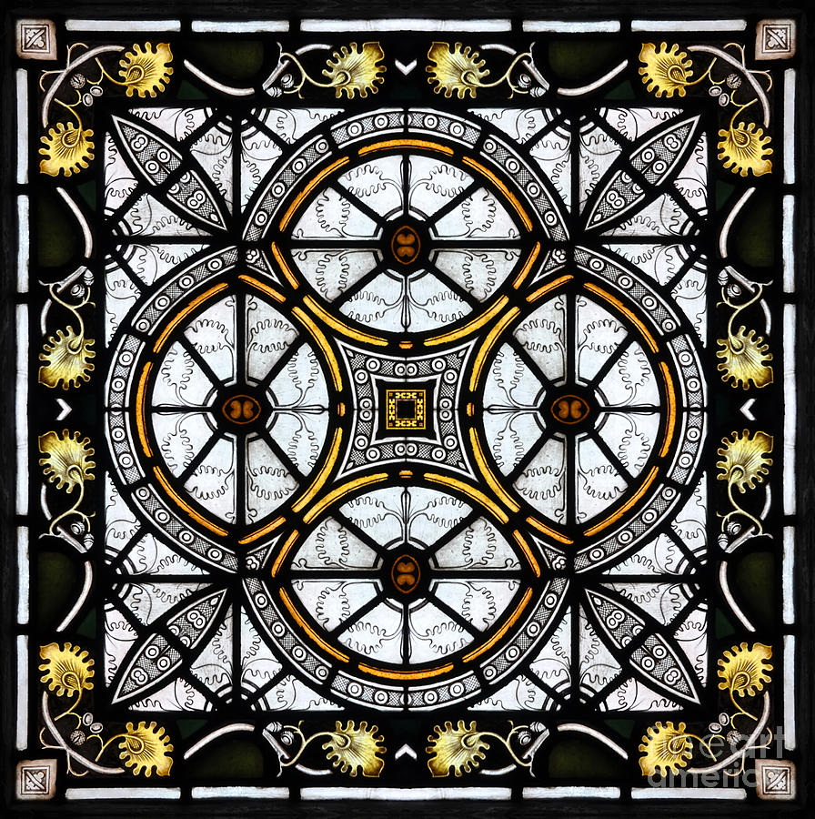 Stained Glass in Medieval Europe, Essay