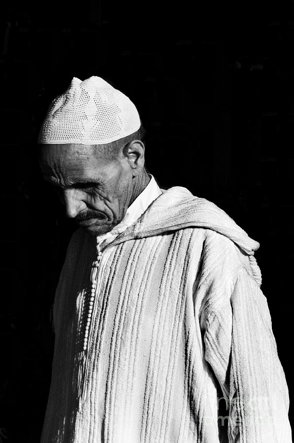 Portrait Photograph - Medina man 2 by Marion Galt