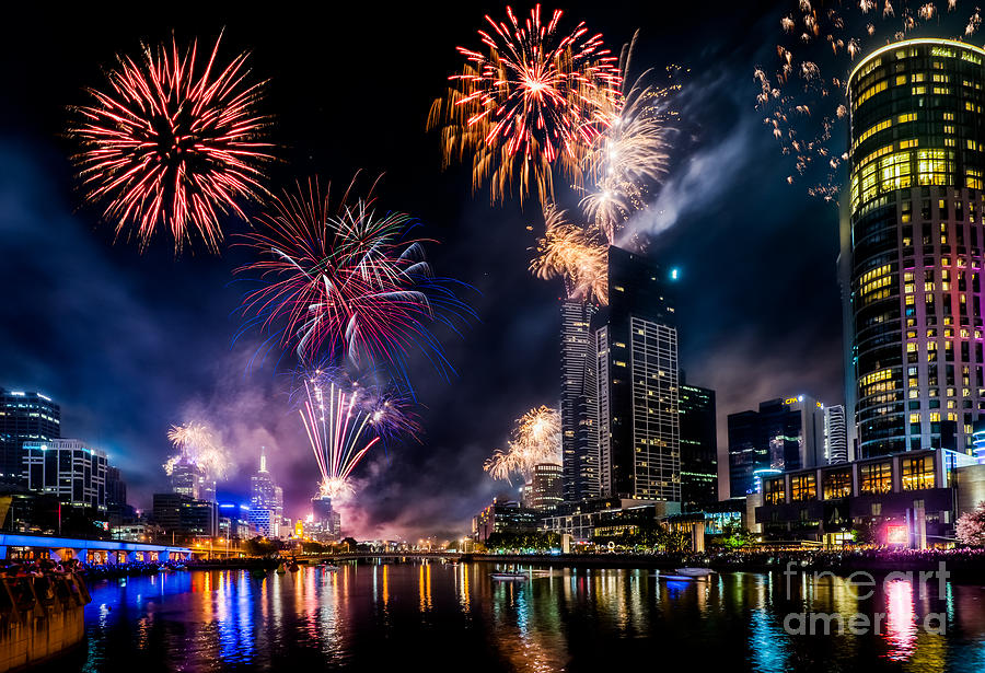 Melbourne Fireworks by Ray Warren Melbourne Fireworks by Ray Warren