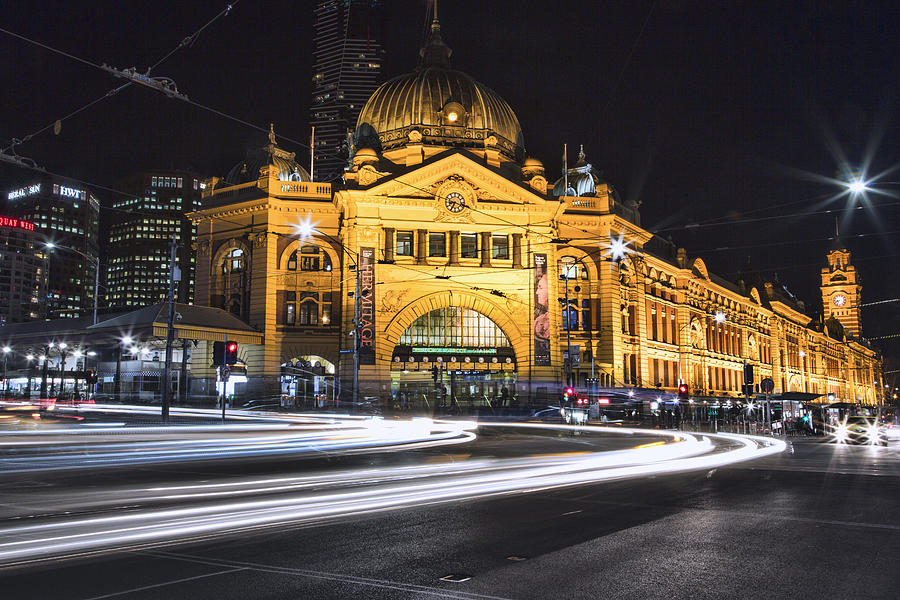 Melbourne Icon Photograph by Ewan Arnolda