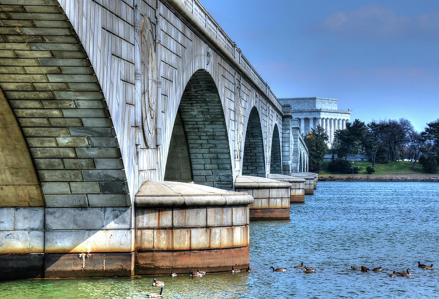 Memorial Bridge/Lincoln Memorial Photograph by Ronda Ryan