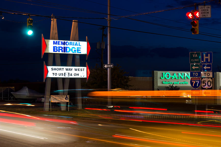 Memorial Bridge Sign Photograph by Jonny D