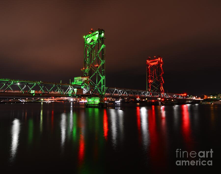 Memorial Bridge Photograph by Steve Brown
