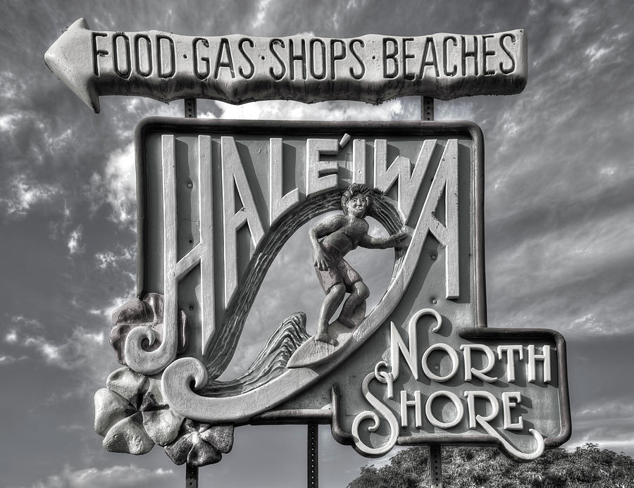 Memories This Way B W Haleiwa Sign North Shore Hawaii Collection Art Photograph by Reid Callaway