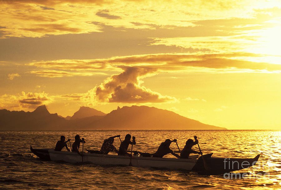 Men In Outrigger Canoe Photograph by Dana Edmunds - Printscapes