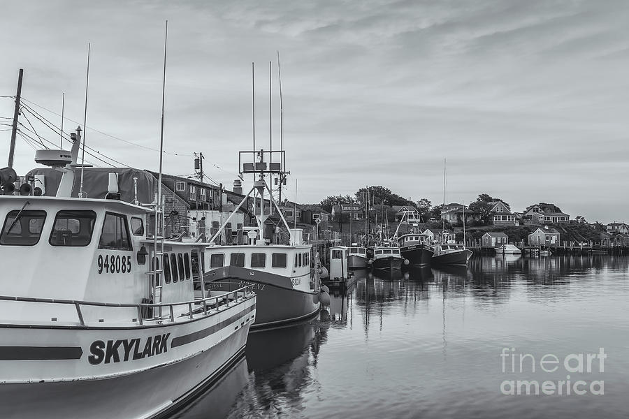 Menemsha Fishing Boats IV Photograph by Clarence Holmes