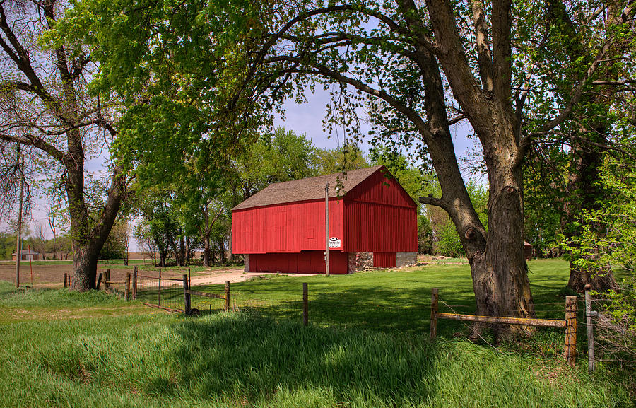 Barn Photograph - Mennonite Barn by Shane Mossman Barn Photograph - Mennonite Barn by Shane Mossman