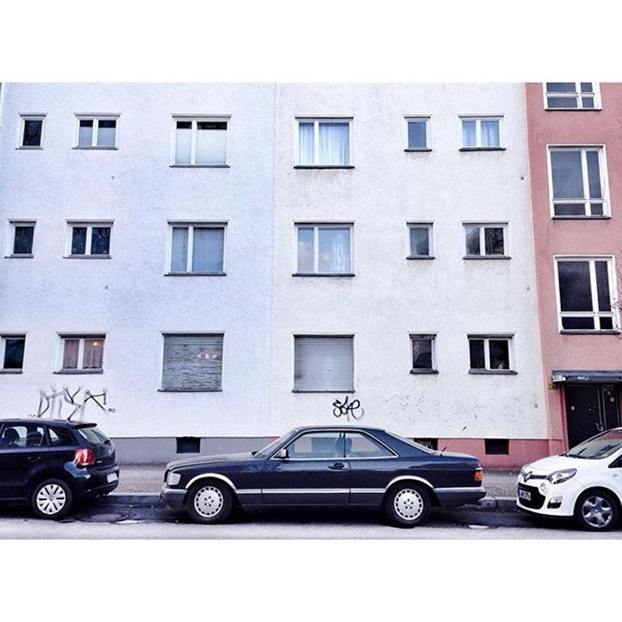 Vintage Photograph - Mercedes-benz 560 Sec

#berlin by Berlinspotting BrlnSpttng