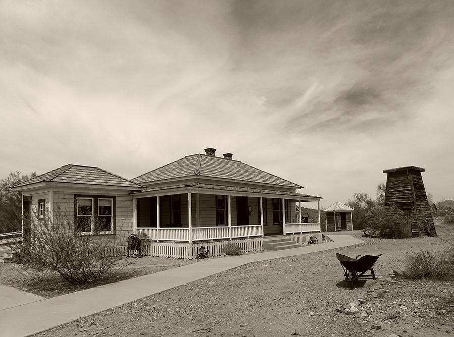 Meritt Farm House, Monochrome Photograph by Gordon Beck